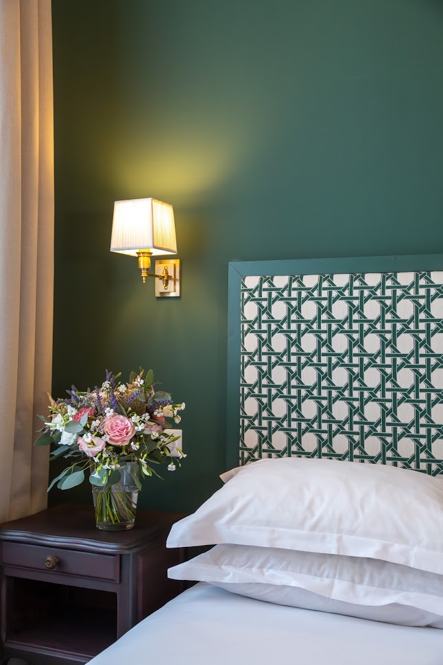 HD_R-de-Poste_YH-8198